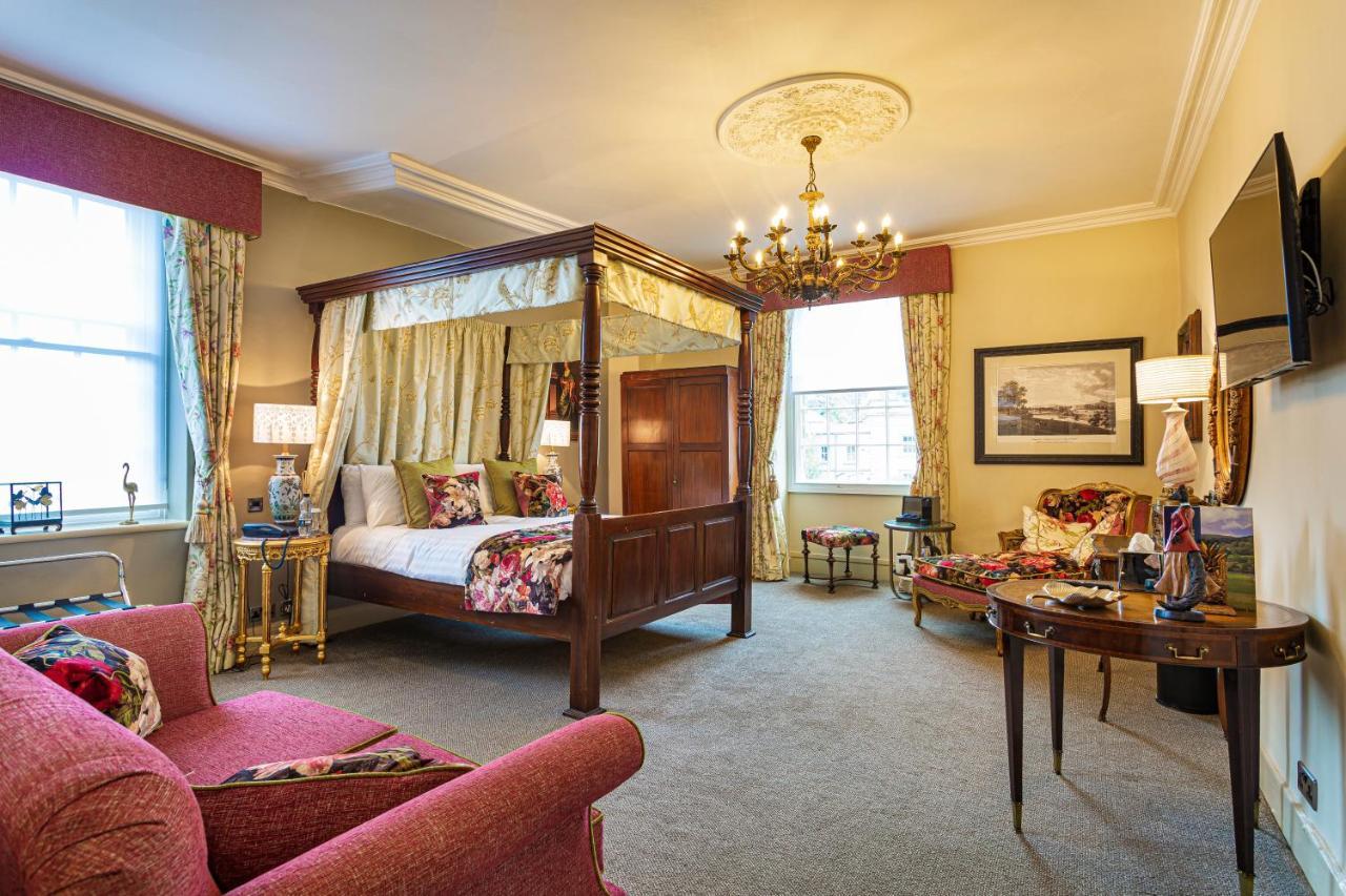 The Rutland Arms Hotel, Bakewell, Derbyshire Екстериор снимка