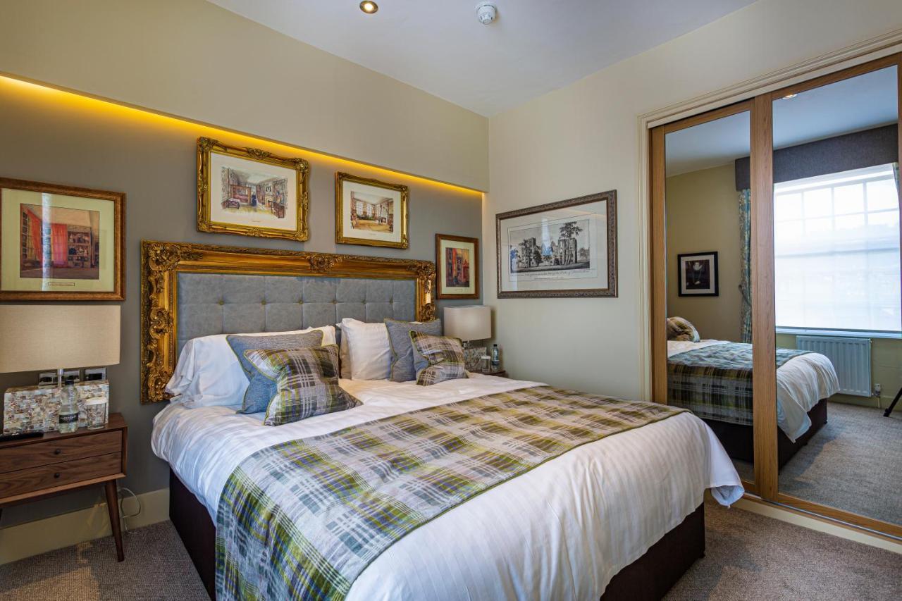 The Rutland Arms Hotel, Bakewell, Derbyshire Екстериор снимка