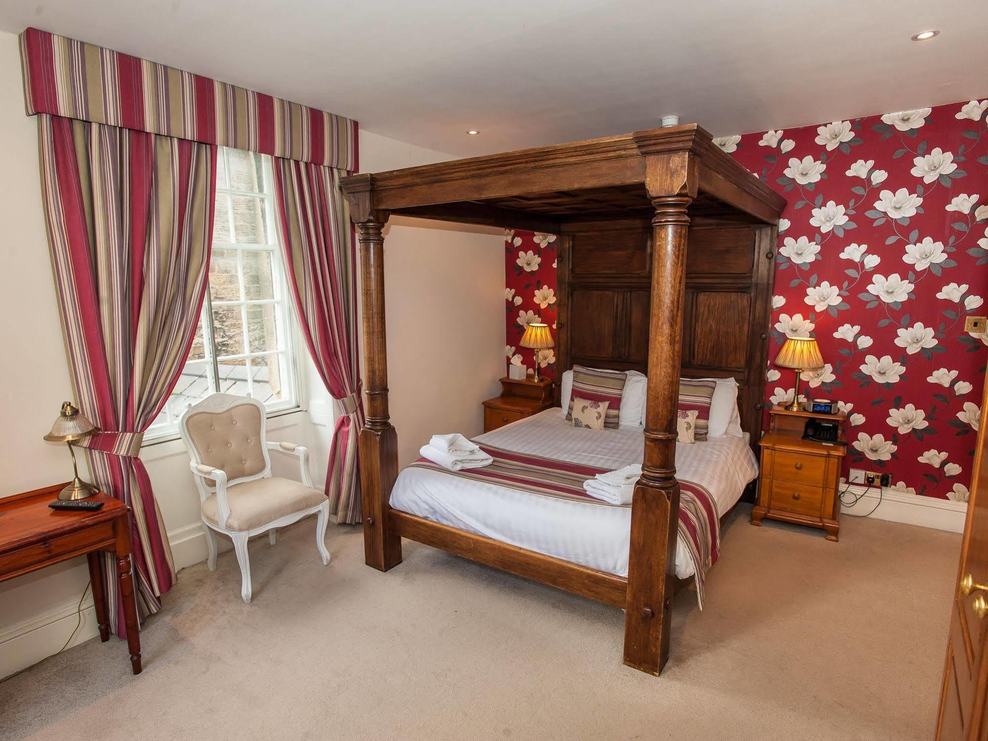 The Rutland Arms Hotel, Bakewell, Derbyshire Екстериор снимка